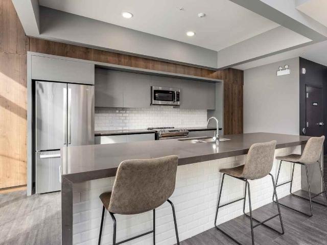 Tenth Line 2 Bedroom Apartment for Rent at 2190 Tenth Line Rd, Ottawa, ON K4A 5M7 Avalon