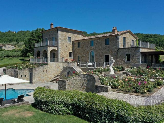 Tenuta della Valle del Niccone 900m² Lisciano Niccone