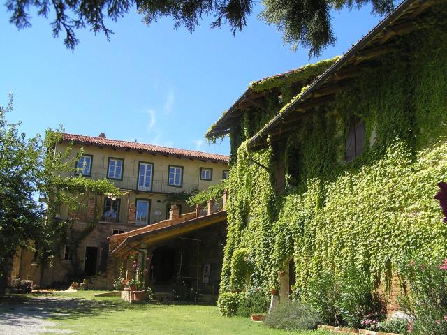 Tenuta in vendita a Cocconato, Cocconito