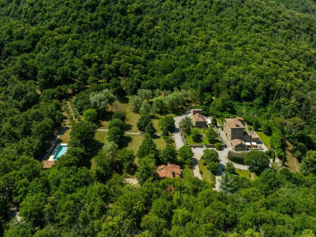 Tenuta in vendita a Cortona 1500m² Cortona