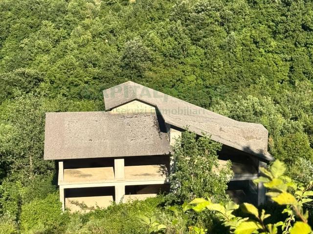 Tenuta in vendita a Sant'Angelo a Scala