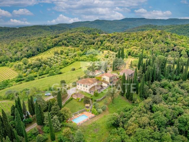 Tenuta Sole Di Primavera 1500m² Arezzo