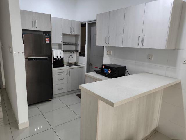 Ten Kinrara Condominium Bandar Kinrara Near BK5 LRT