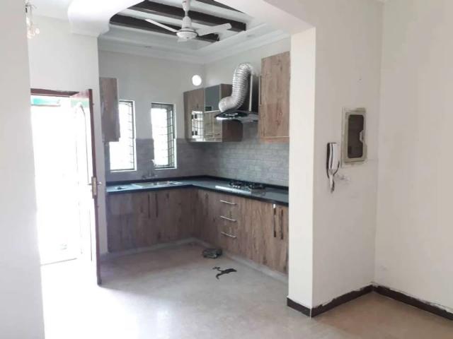 Ten marla upper portion for rent in dha lahore  DHA Phase 4 ID 36998