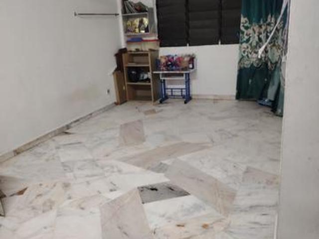 Tenanted apartment for sale