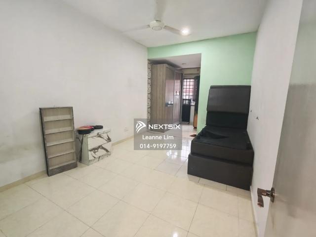 Tenanted fully furnished