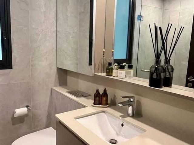 Tenet D18, Condominium