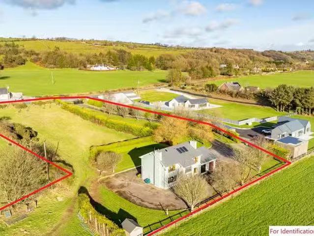 Teadies Lower, Enniskeane, Co. Cork, P47FK44 is for sale