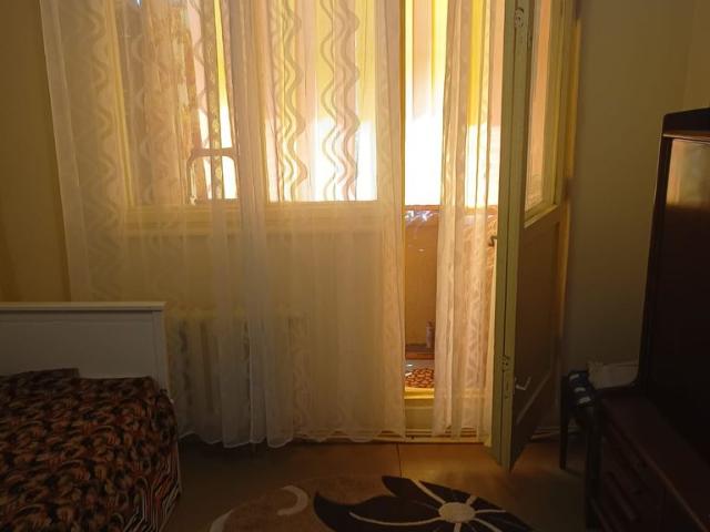 Tecuci, vand apartament 2 camere, 66 mp– str. Ghe. Petrașcu, etaj 2/4