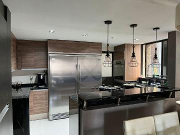 TECAMACHALCO  DEPARTAMENTO AAA EN EDIFICIO CON ?REAS COMUNES YA REMODELADO
