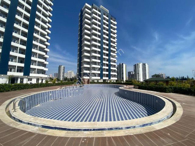 Tece Deniz Mah.de Site İçi, Havuzlu, Sıfır, 1+1 Kiralık Daire