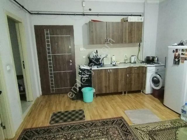 Tedaş, Ünüversite Karşısında Ara Kat Eşyalı Kiracılı Apart Satılık