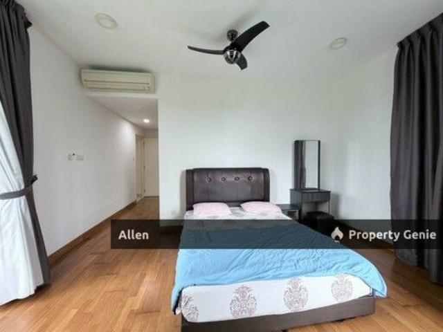 Teega Suites @ Puteri Harbour – Large Waterfront Apartment