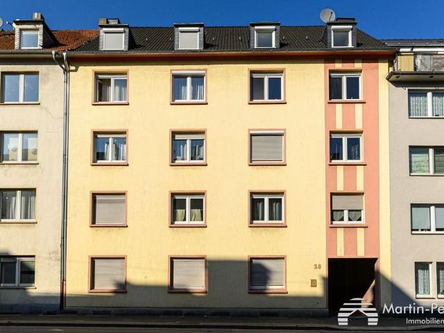 Teilmodernisertes Mehrfamilienhaus 9 Einheiten 5 Garagen Hagen Stadtmitte