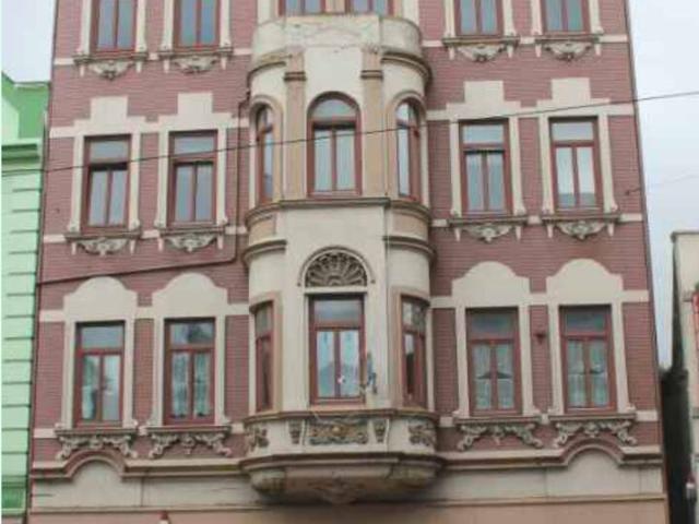 Teilvermietetes Wohn und Geschäftshaus 1 Gewerbe und 5 WHG auf ca. 649m², VB, im Alleinauftrag