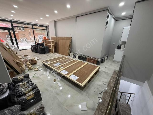 Tek Doğan'dan Veliefendide Satılık 2 Katlı Dükkan 130m2