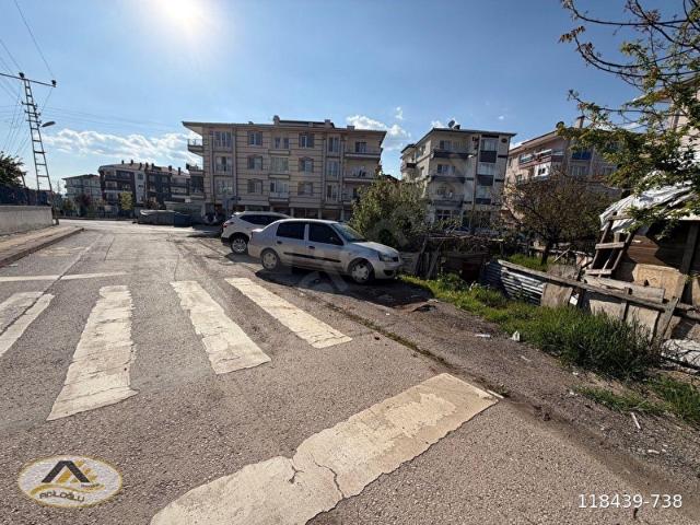 TEK TAPU YAPILAŞMANIN İÇERİSİNDE CADDE CEPHELİ KÖŞE BAŞI ARSA