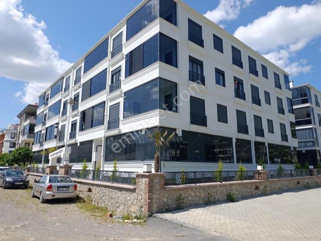 Tek Yetki Altınkumda Doğalgazlı Asansörlü Ebeveyn Banyolu 2+1