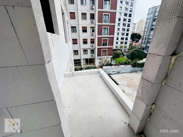 TEK YETKİLİ ERENKÖY'DE 3+1 NET 90M2 BALKONLU EBEVEYN BANYOLU