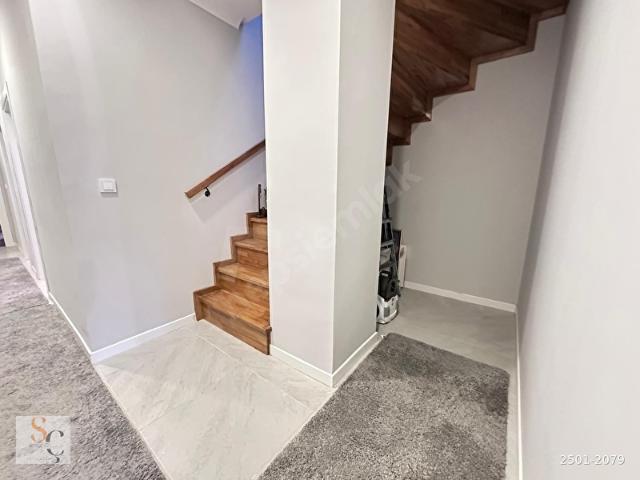 TEK YETKİLİ ERENKÖY'DE 4+2 NET 180 M2 BALKONLU EBV BANYOLU SIFIR