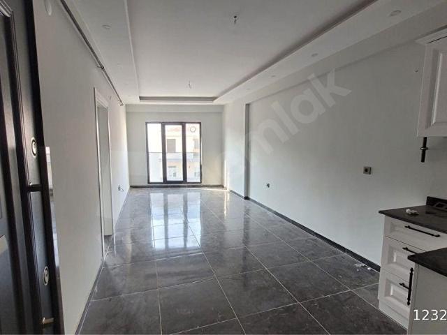 TEKİRDAĞ MERKEZ 100 YIL KİRALIK İŞYERİ OFİS PLAZA
