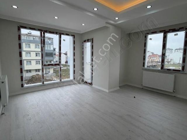 Tekirdağ Kapaklı 2+1 85 M2 Ara Kat 2350 Bin Ön Cephe Satılık Dr
