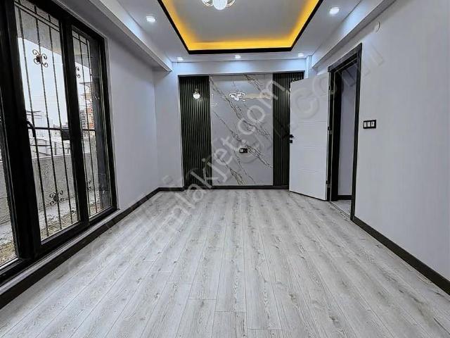 Tekirdağ Kapaklı Yunıus Emre Mah. Yüksek Giriş Ön Çephe Lüks