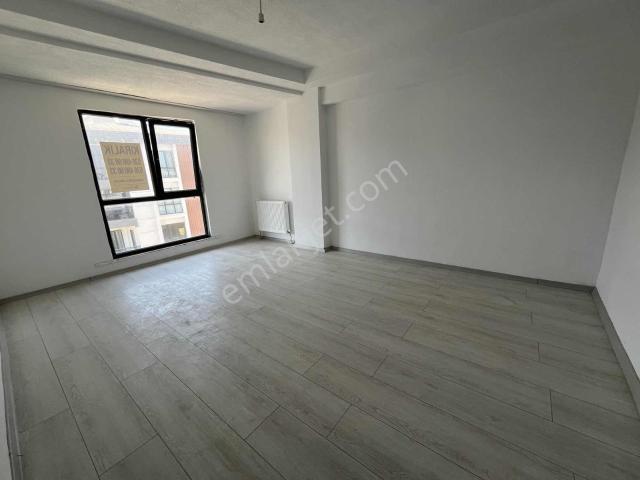 Tekirdağ Kapaklı Devlet Hastanesi Karşısında Kiralık 2 + 1 Daire
