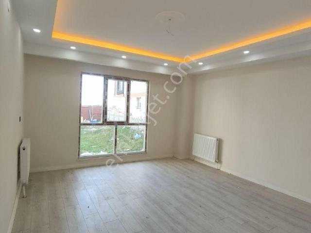 Tekirdağ Kapaklı Merkezi 2+1 85 M2 Yüksek Giriş Satılık Daire