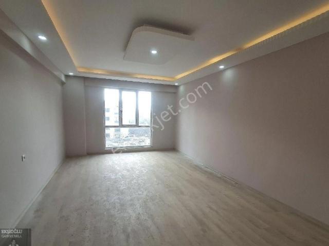 Tekirdağ Süleymanpaşa Çiftlikönü Mah Satılık 3+1 Daire