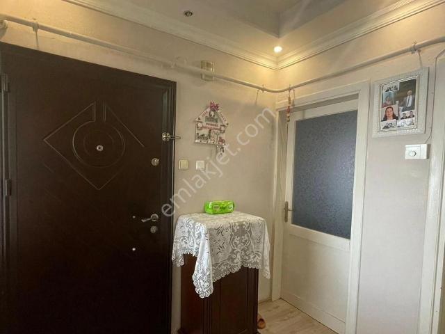 tekirdağ Süleymanpaşa Çınarlı Mahallesi’nde 2+1 Kiracılı Daire – Yatırıma Hazır Fırsat!
