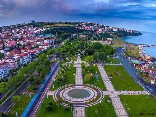 Tekirdağ Sahil Caddesinde Yüksek Kira Getirili Kurumsal Mağaza