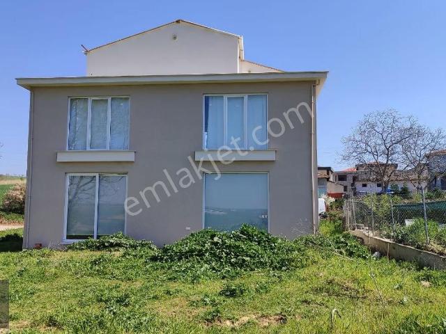 Tekirdağ Villalar Böl.600m2 Arsa İçinde 212m2 Satılık O Trıplex