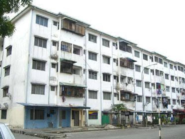 Teknologi kajang seksyen 1 kajang Semenyih block d ground floor