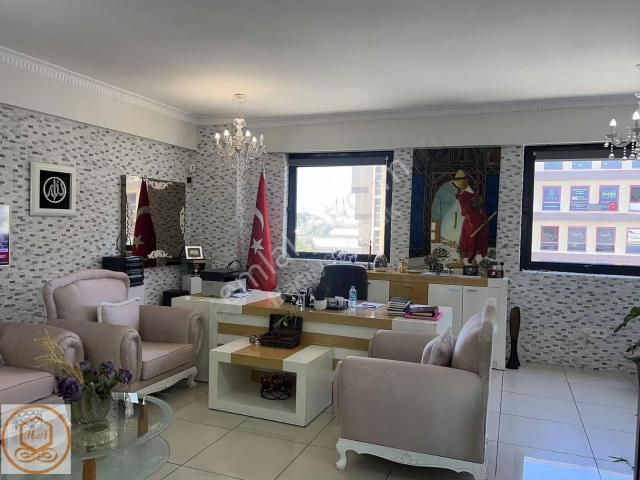 Tekstilkent Hamiyet Emlaktan Çarşı Blokta Kiralık İş Yeri