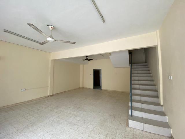 Teluk Gadong Teluk Pulai Klang 2 Storey 4 Rooms Back Big Space