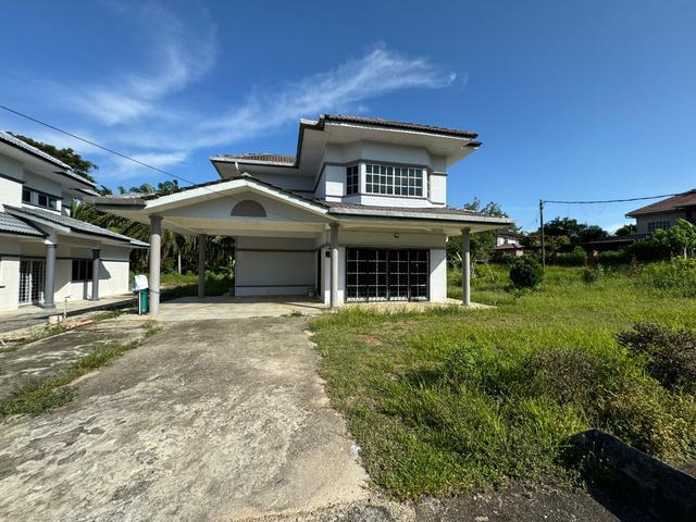 Teluk Kemang PD Villa Double Storey Bungalow House for Rent