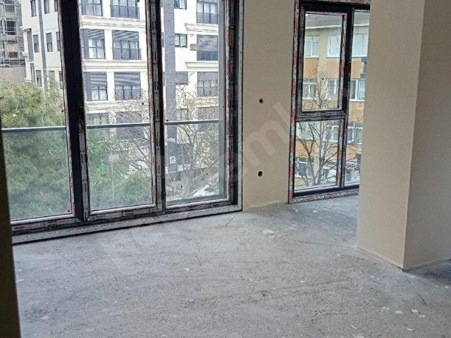 TELLİOĞLU NDA DİKİLİTAŞ SIFIR OTOPARKLI 2+1 DAİRE