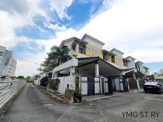 Telok Gadong Besar klang three storey house renovated value buy