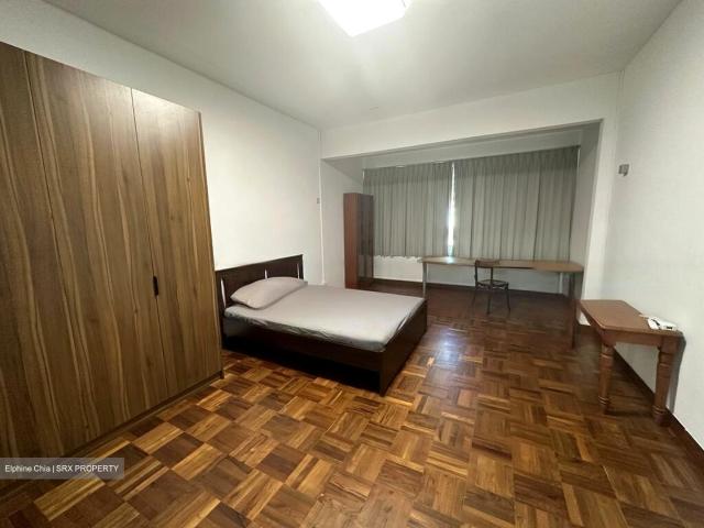Telok Kurau Road D15, Semi