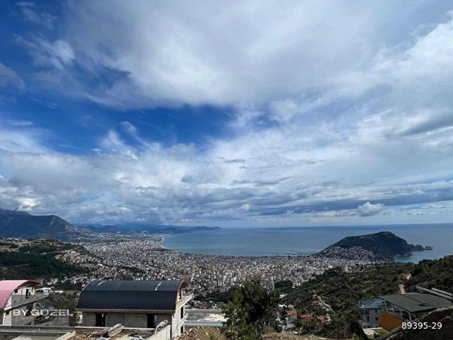 TEPE MAHALLESİNDE VİLLALIK ARSA FUL DENİZ MANZARALI