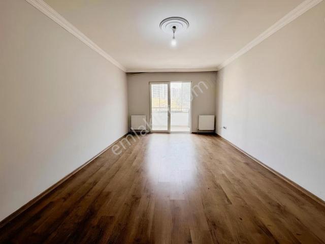 Tepe Bölgesin De Satılık 2+1 Daire