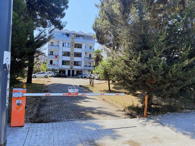 Tepe Gayrimenkul Akyazi Mah Plaj Mevkinde 2+1 Esyali Kiralik