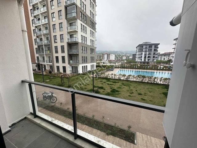 Tepe Gayrimenkul Cumhuriyet Fh236 Da Sıfır Eşyalı Site Dairesi