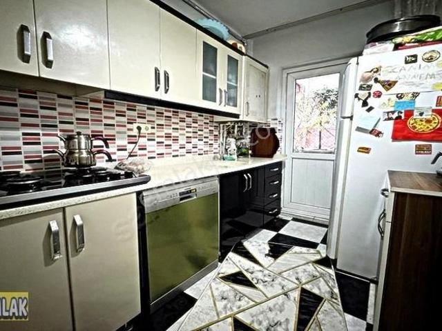 Tepebaşı Çelenk Sokakda Yapılı Cepheler Açık Satılık Daire