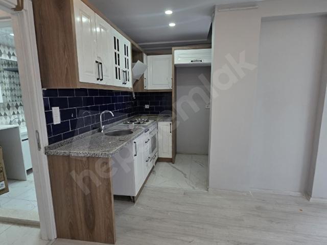 TEPEKÖY MAHALLESİNDE SATILIK SIFIR 1+1 LÜKS DAİRE