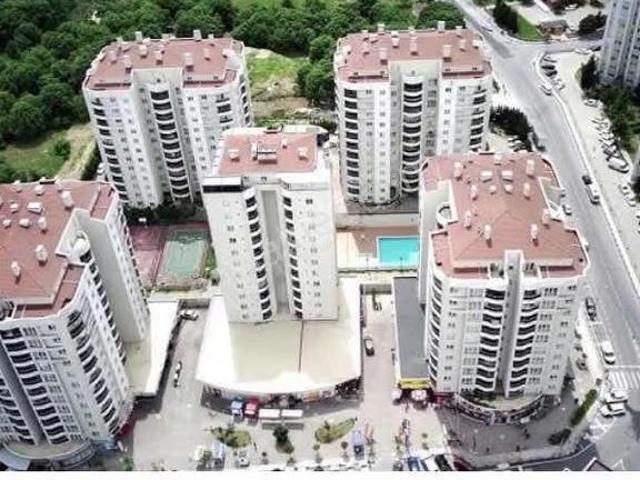 Tepenin Merkezi Sitesi Kozaparkta Kiralık 3+1