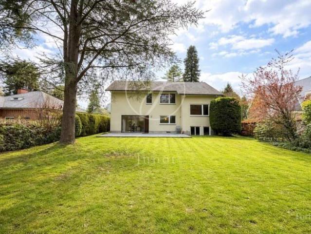 Tervuren 6 Bedroom Villa + Garden + Sauna