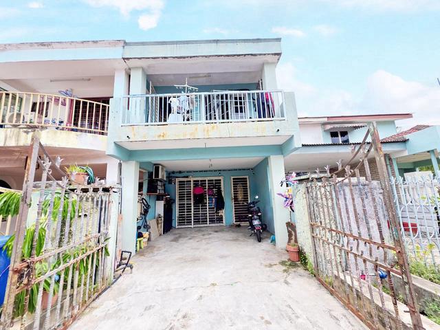 Teres 2 Tingkat Seksyen 18 Shah Alam