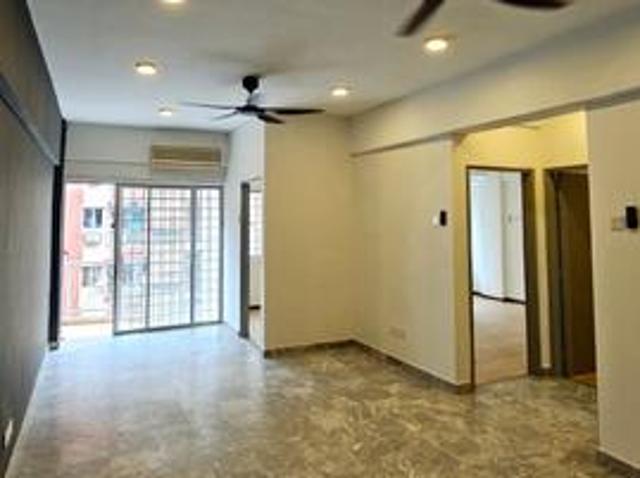Teratai Mewah Condo Danau Kota